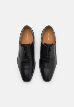 Pier One LEATHER - Veterschoenen 9 Pier One LEATHER - Veterschoenen -Kleding Outlet Winkel e65f0c430cf0472d8a3d71decc7c0996
